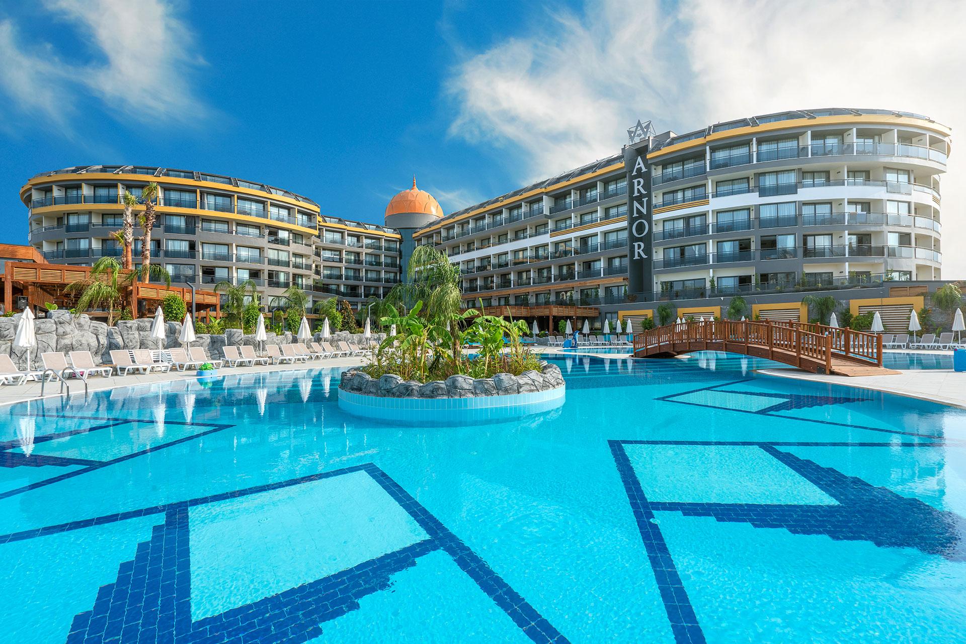 Arnor De Luxe Hotel & Spa Side Exterior photo