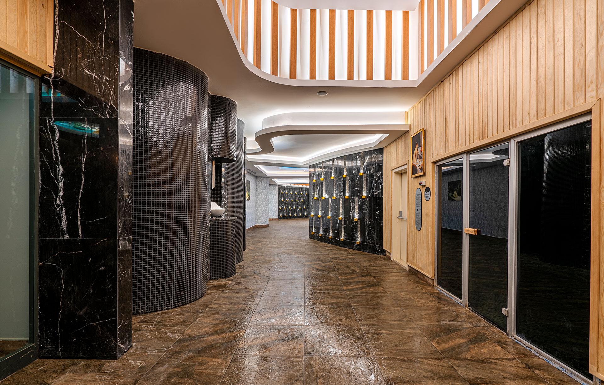 Arnor De Luxe Hotel & Spa Side Exterior photo